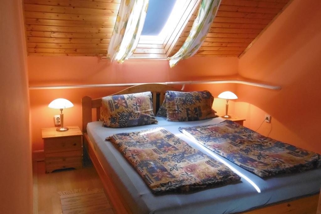 Panorama Vendeghaz Διαμέρισμα Balatonszepezd Δωμάτιο φωτογραφία